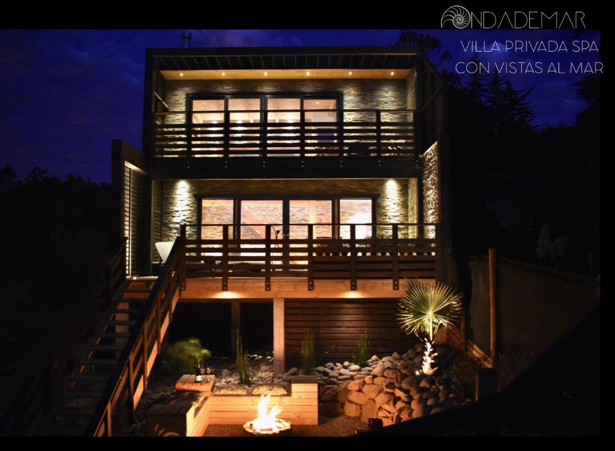 ---- Escapada De Lujo Para Dos ---- Casa Boutique Privada - Vistas Al Oceano - Parrilla Y Fogon En Quincho Privado - Insumos Desayuno - Tu Estadia Incluye Gratis 1 Sesion De Hidromasaje & Cromoterapia Bajo Las Estrellas En Jacuzzi Privado (Adults Onl Pichilemu Exterior foto